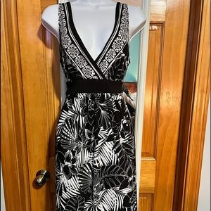 Summer dress. Size 10